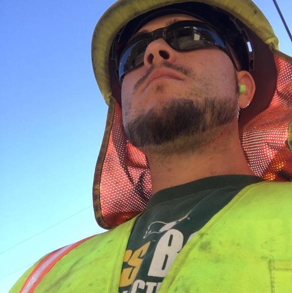 Profile Picture of Gilbert Pena (@gilbertoak04) on Poshmark