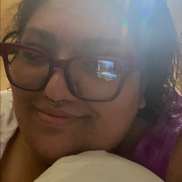 Profile Picture of Manissa Lopez (@manissalopez) on Poshmark