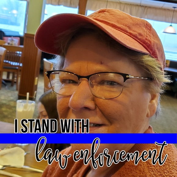 Profile Picture of Jody Vandellen (@jody077) on Poshmark