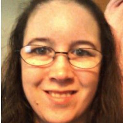 Profile Picture of Christine Bender (@fuzzyjelly) on Twitter