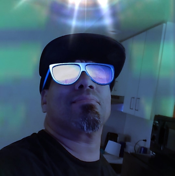 Profile Picture of Mario Robledo jr. (@robledomario32) on Poshmark