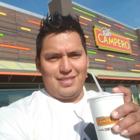 Profile Picture of Iván Rodas (@ivanrodas) on Poshmark