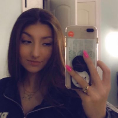 Profile Picture of Macie Thomas (@Macie_Garza) on Twitter