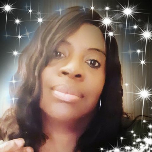 Profile Picture of Sharon Stephens (@sharonstephe683) on Poshmark