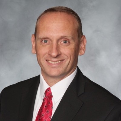 Profile Picture of Jon-Eric Ziaer (@zlearnmore) on Twitter