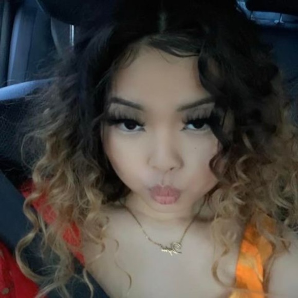 Profile Picture of Deepa Gurung (@deepagurung669) on Poshmark