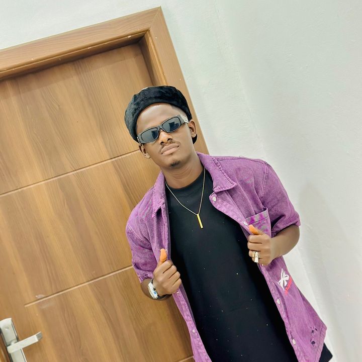 Profile Picture of papa verite 224 (@papaverite224) on Tiktok