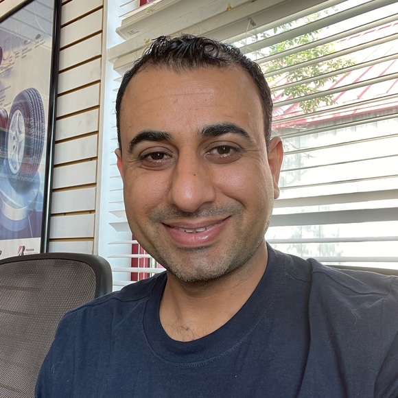 Profile Picture of Muhammad Yousaf (@drnadeem200) on Poshmark