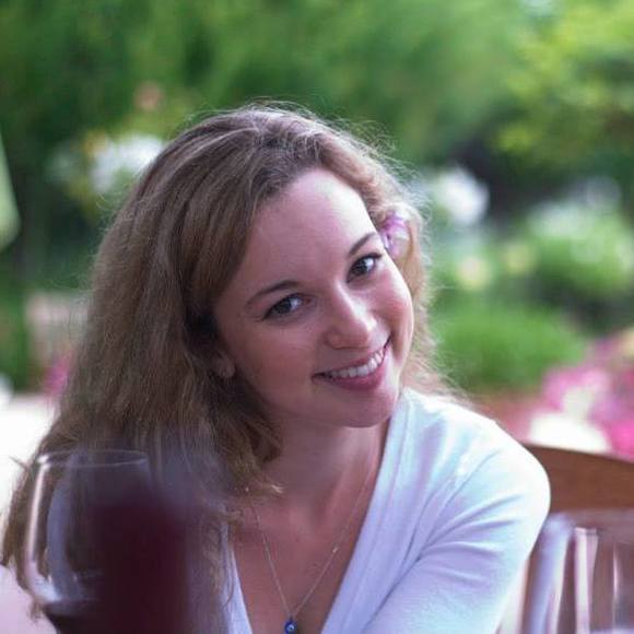 Profile Picture of Rachel Hovde (@rachelhovde) on Poshmark