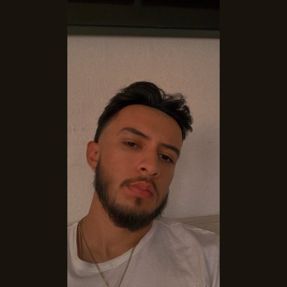 Profile Picture of Oscar Ballesteros (@o_ballesteros) on Poshmark