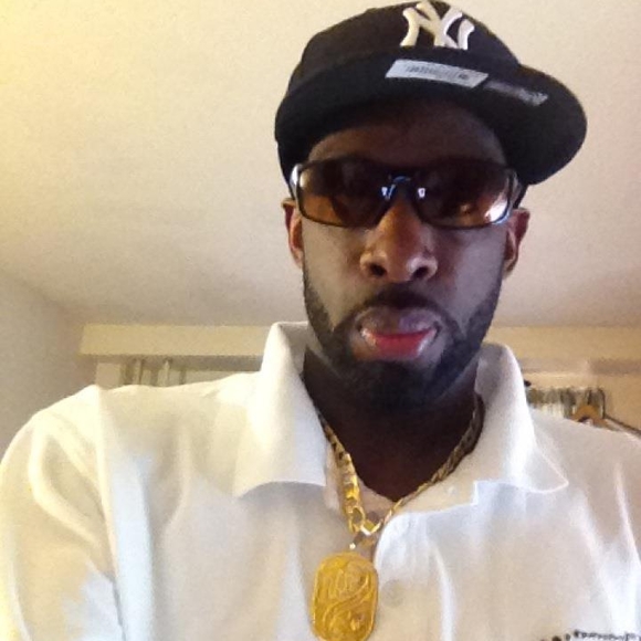 Profile Picture of Shawn Roberts (@bacnr71) on Poshmark