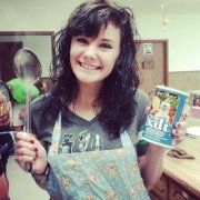 Profile Picture of Loren Snook (@ghastlyloren) on Pinterest