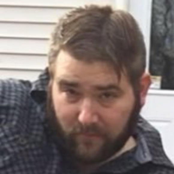 Profile Picture of Sam Klenofsky (@samuel12345612) on Poshmark