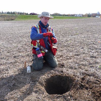 Profile Picture of Sebastian Belliard (@sebonsoils) on Twitter