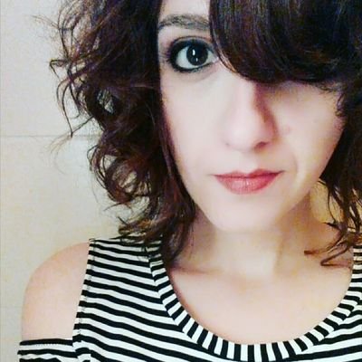 Profile Picture of Maria Lo Conti (@marlenoire) on Twitter