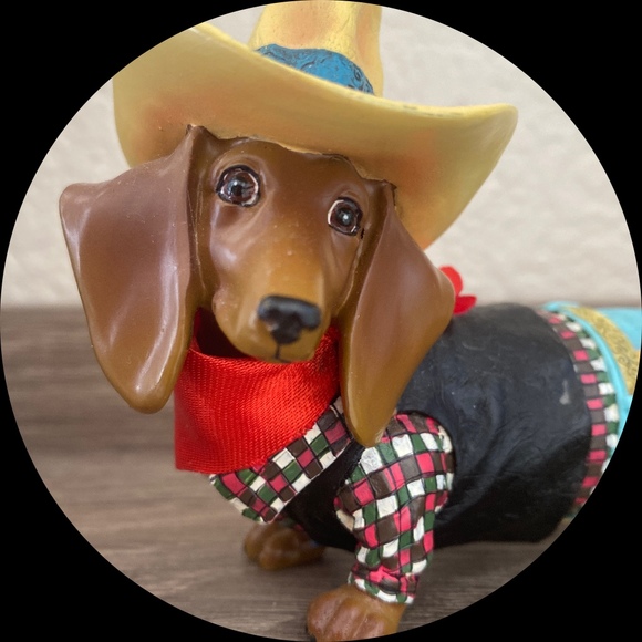 Profile Picture of Julia Barquist (@seabreeze60) on Poshmark