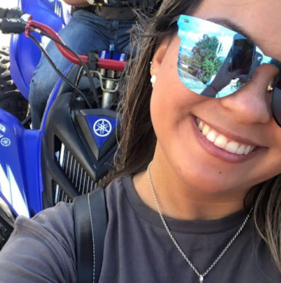 Profile Picture of Fabiola Lugo (@fabiolalugo2297) on Poshmark