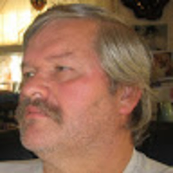 Profile Picture of David Roland (@polarbear1213) on Poshmark