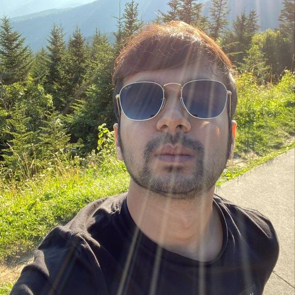 Profile Picture of Ayush Jain (@ayush_jain) on Poshmark
