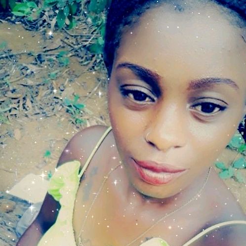 Profile Picture of Aleisha Alcott (@aleishaalcott) on Tiktok