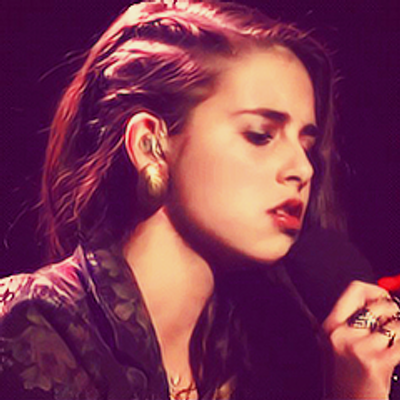 Profile Picture of Lucas (@CarlyRos3Music) on Twitter