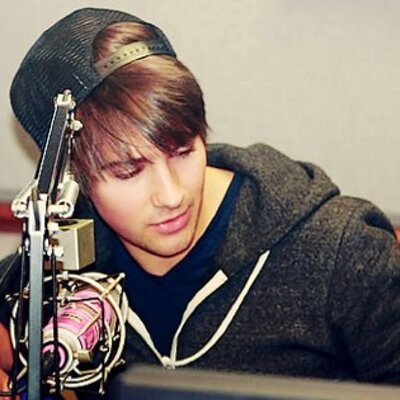 Profile Picture of Rack City Betch (@JimJimRacks) on Twitter