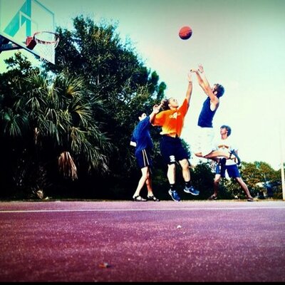 Profile Picture of Daniel McClung (@DanDaManClung) on Twitter