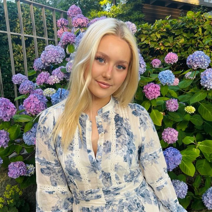 Profile Picture of ⋆.˚ N O R A  S I E N N A⋆｡ ˚ (@norathompson) on Tiktok