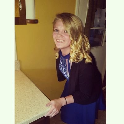 Profile Picture of Amanda Hamman (@AmandaHamman) on Twitter