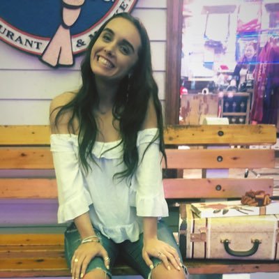 Profile Picture of Taylor Burnette (@taytay_burnette) on Twitter