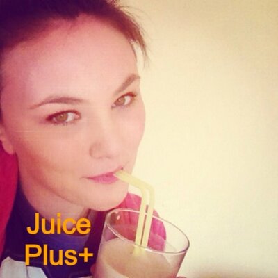 Profile Picture of Emma Stack (@JuiceyDiary) on Twitter