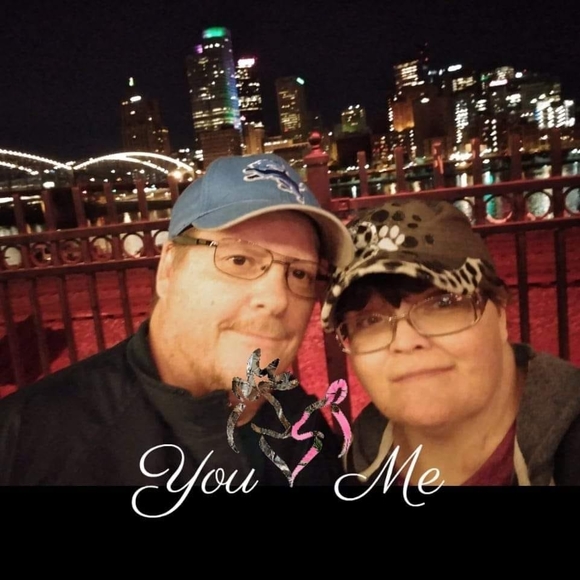 Profile Picture of Tonya Dutra (@tonyao1971) on Poshmark