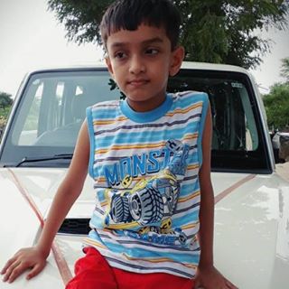 Profile Picture of Ganesh Pillai (@ganesh.pillai.798) on Facebook