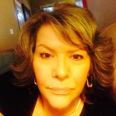 Profile Picture of 🇺🇸 Gayle Jones 🇺🇸 (@gayle_gigiangel) on Twitter