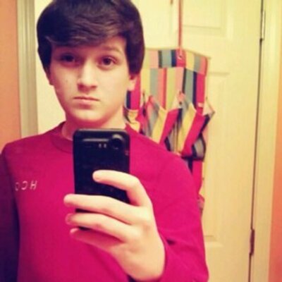 Profile Picture of Hunter Thorne (@Hunterthorneeee) on Twitter