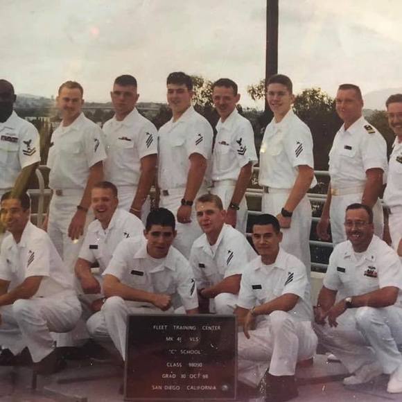 Profile Picture of Danny Ridenhour (@danman27028) on Poshmark