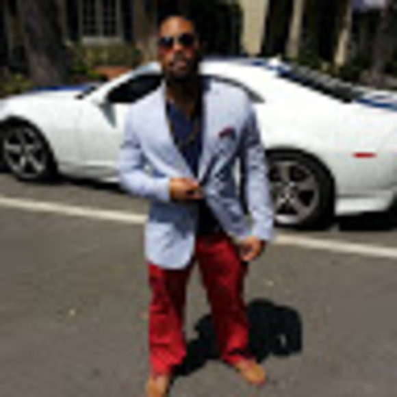 Profile Picture of Josh Osborne (@josborne314) on Poshmark