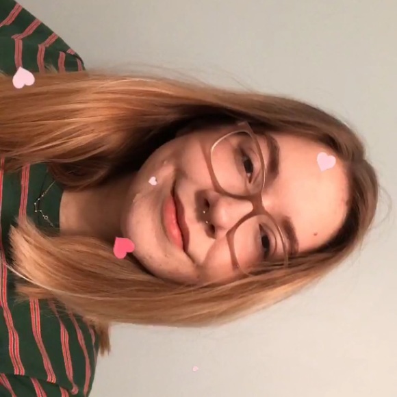 Profile Picture of Julia Talley (@talleyj20) on Poshmark