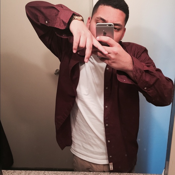 Profile Picture of Jorge Pulido (@pvlido) on Poshmark