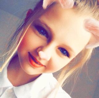 Profile Picture of Misia Cloud (@misia.cloud) on Facebook