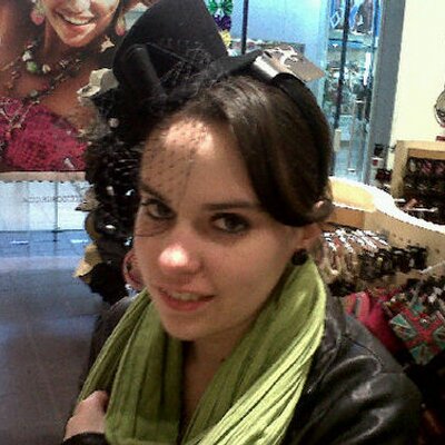 Profile Picture of Emily Etheridge (@emilyletheridge) on Twitter