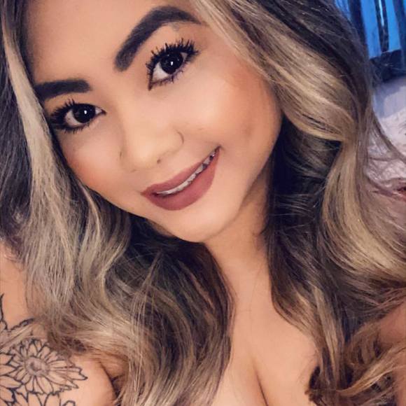 Profile Picture of Kellyy See-saesee (@kelliee07) on Poshmark