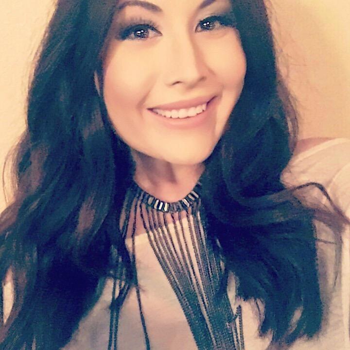 Profile Picture of Amanda Pearson (@@amandapearsonxo) on Tiktok