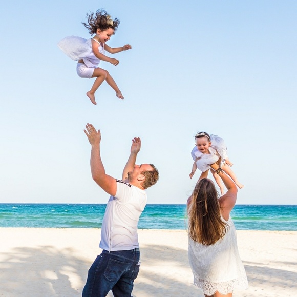 Profile Picture of Dana Tkachuk (@danatkachuk) on Poshmark