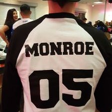 Profile Picture of Tim Monroe (@monroesmascots) on Twitter