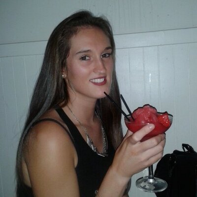 Profile Picture of Alexandra Edge (@alexi11e) on Twitter