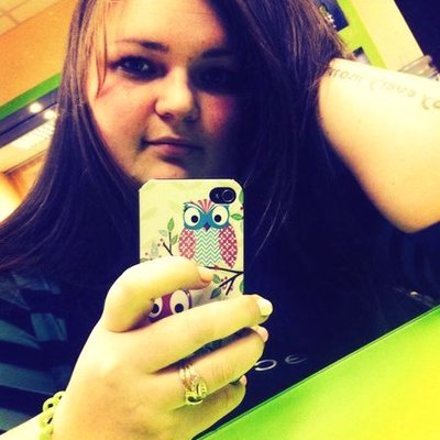 Profile Picture of Cora Arthurs (@JonARawlinson) on Twitter