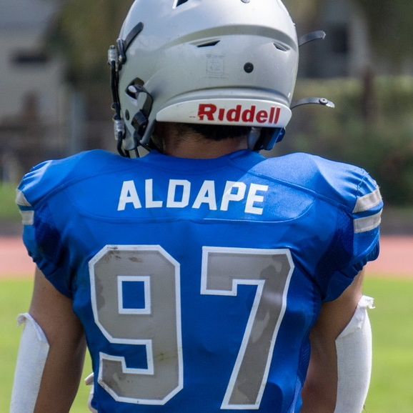 Profile Picture of Cesar Aldape🏉 (@a_d_cesar_97) on Tiktok