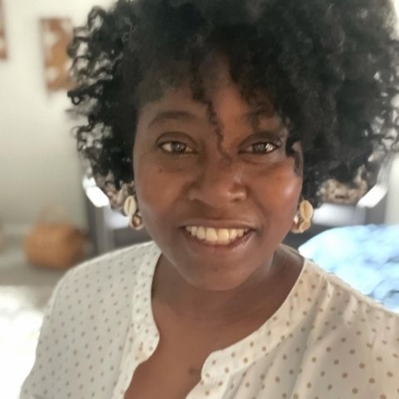 Profile Picture of Lachelle Coleman-mitchell (@lachellecoleman) on Poshmark