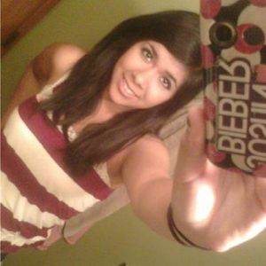 Profile Picture of Janet Calixto (@janetcalixto_bby) on Myspace